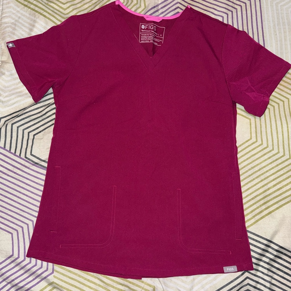 FIGS Women's Scrub Set in Burgundy Size Small